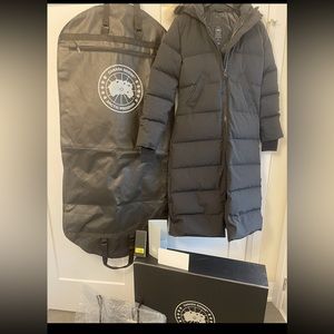 Canada Goose Black Label Mystique Parka with Fur Authentic - Size Medium